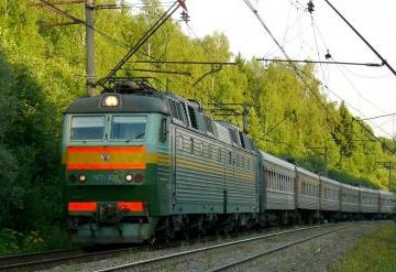 Поезд «Ужгород-Лисичанск» высасывает из «Укрзализныци» огромные деньги
