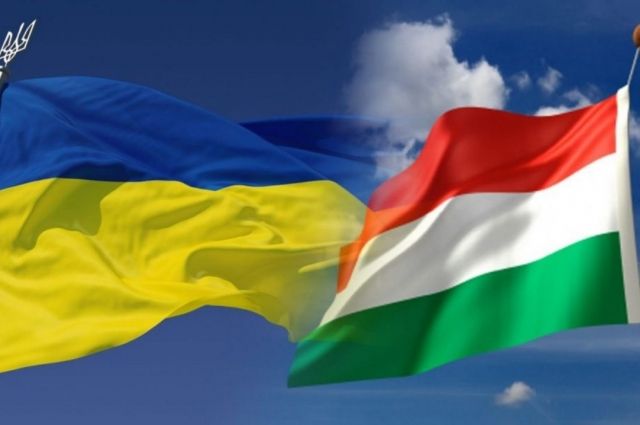 Киев обсудит вопрос языка венгерской нацменьшины с Будапештом