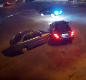 ДТП в Закарпатье: Момент столкновения запечатлели видеокамеры (ВИДЕО)
