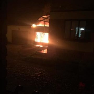 Это не несчастный случай: В Ужгороде ночью подожгли «Мерседес» (ФОТО)